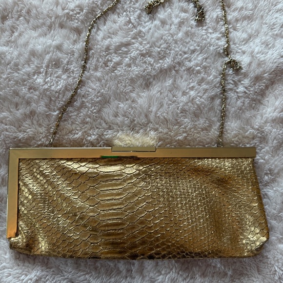 Jessica McClintock Gold Snakeskin Print Clutch - Picture 5 of 5